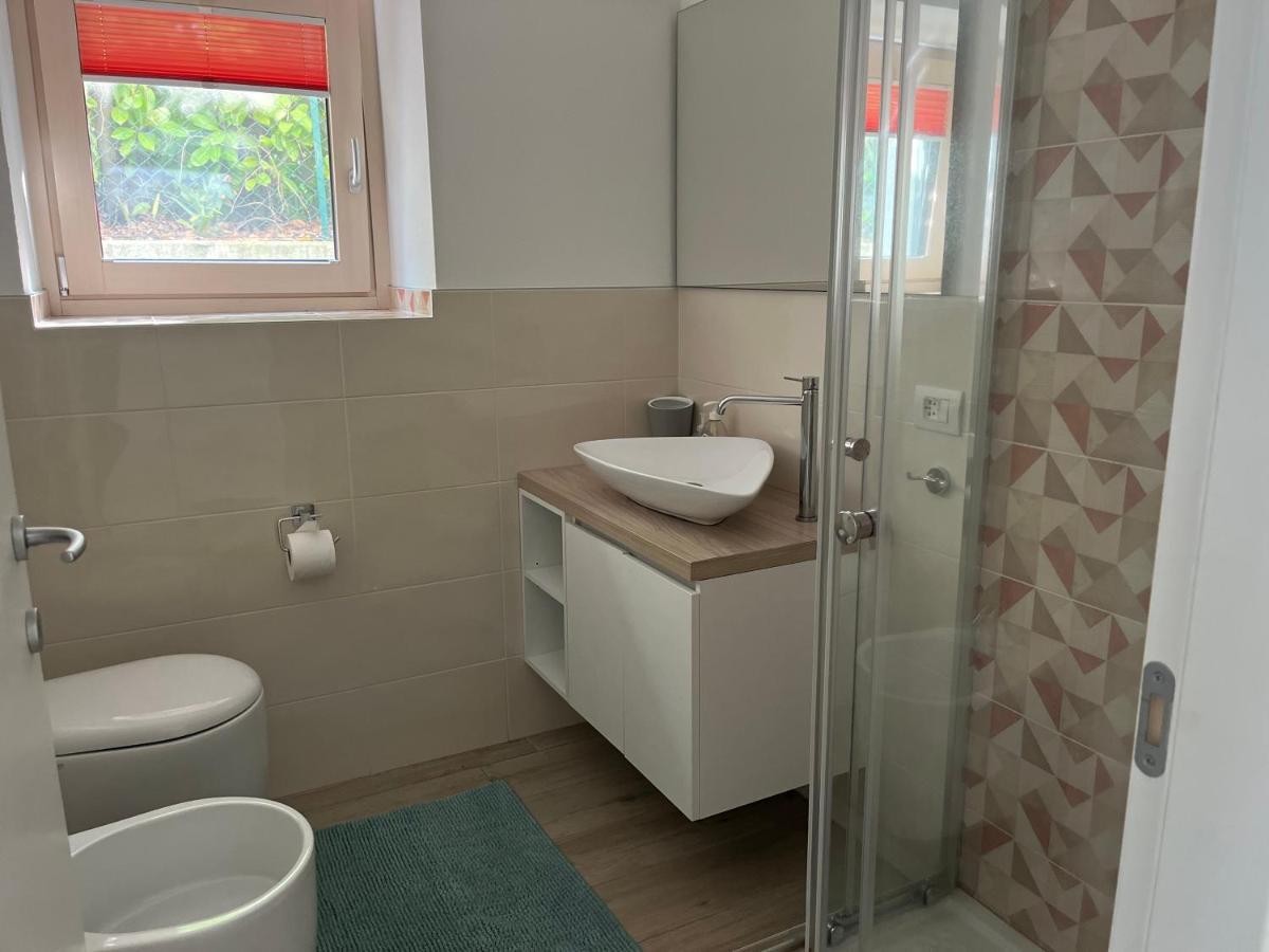 Lido 3 Pool, 30M From The Lake, Pet Friendly Como Lake Colico Eksteriør billede